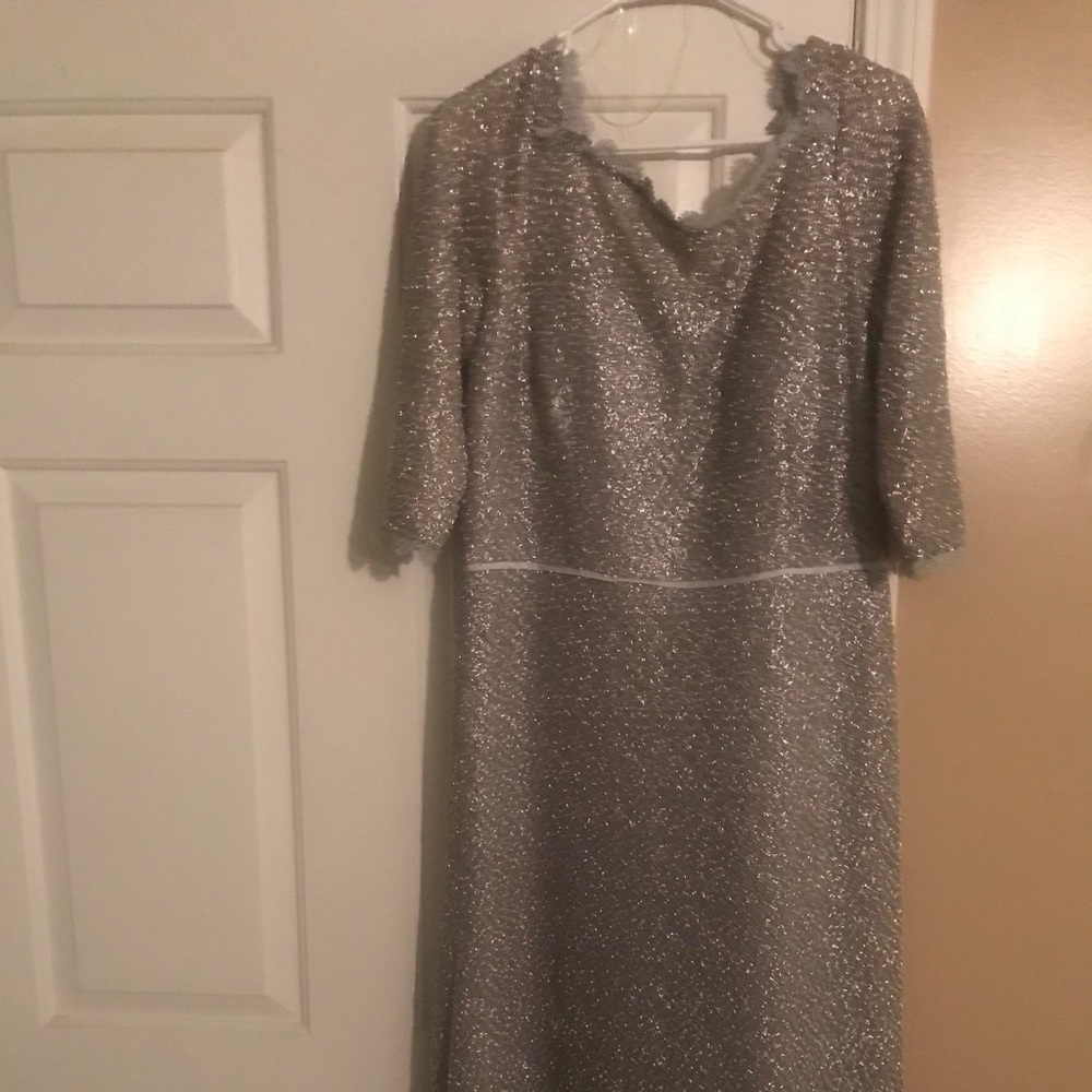 Floor length silver/gray formal dress 🎄 Holiday Party